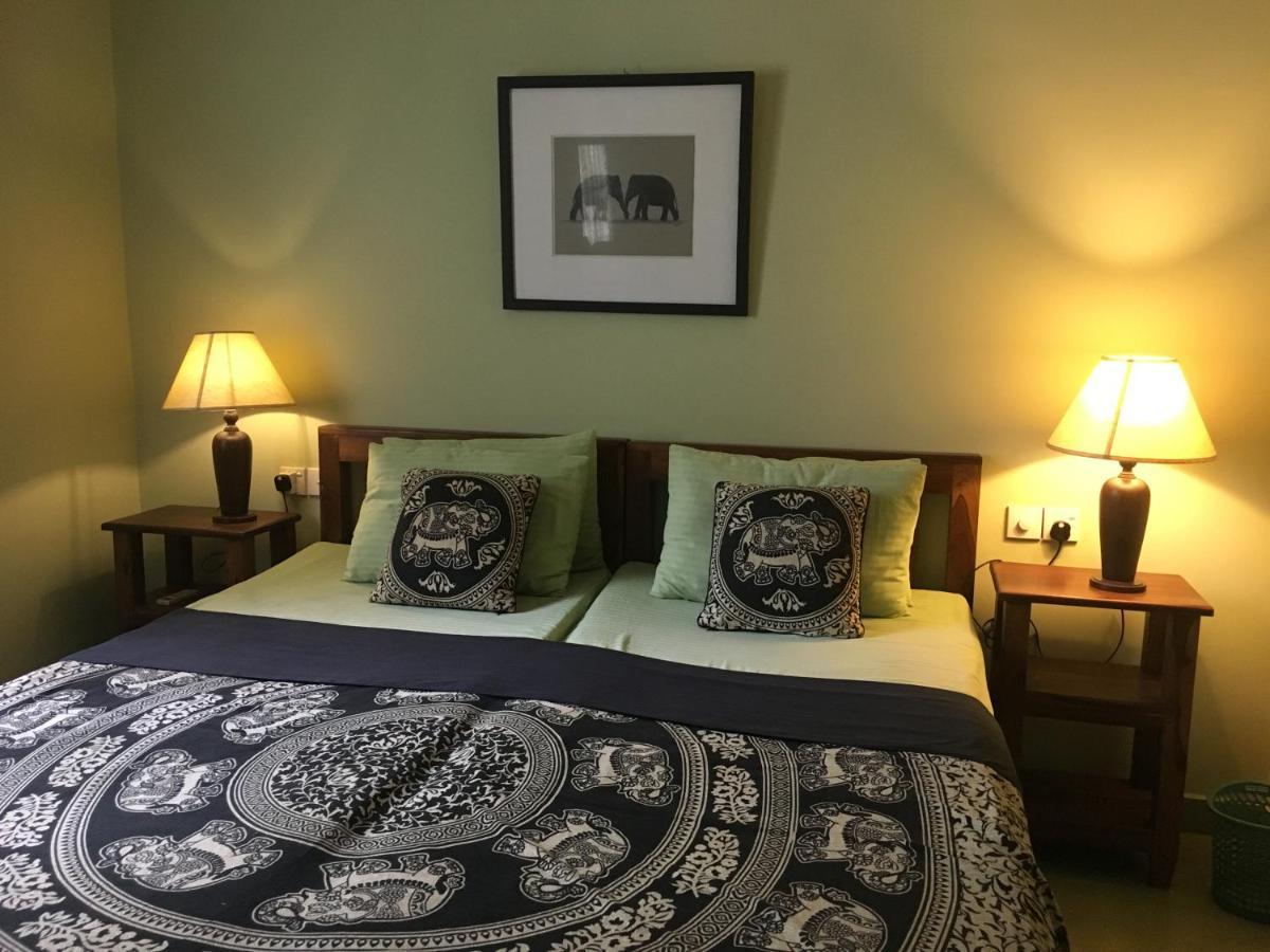 Owls Nest Hotel อุดาวาลาเว ภายนอก รูปภาพ